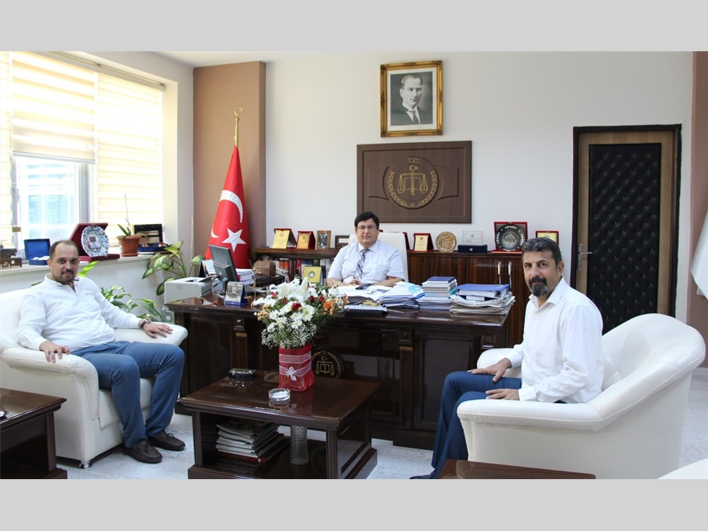 BARO BŞK. BİLGİN YEŞİLBOĞAZ: “MERSİN BAROSU HALKIMIZIN UMUDUDUR”