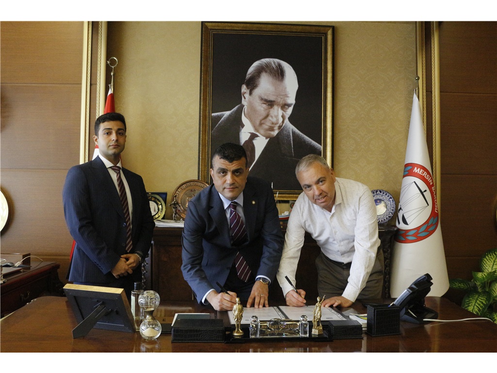 UİK ULUSLARARASI KONFEKSİYON İLE İNDİRİM PROTOKOLÜ İMZALANDI