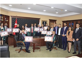 YEMİN EDEREK CÜBBE GİYDİLER