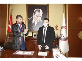 YEMİN EDİP AVUKAT OLDULAR