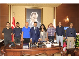 İNSAN HAKLARI DERNEĞİ MERSİN ŞUBE YÖNETİMİNDEN BAROMUZA ZİYARET