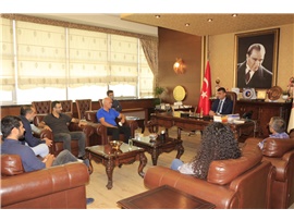 İNSAN HAKLARI DERNEĞİ MERSİN ŞUBE YÖNETİMİNDEN BAROMUZA ZİYARET