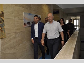 Baro Başkanımız ve Yönetim Kurulu Üyelerimiz, Mersin Üniversitesi Rektörü Sayın; Prof. Dr. Ahmet ÇAMSARI' yı ziyaret ettiler.