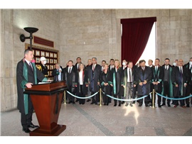 TBB’NİN YENİ YÖNETİMİ İLE BİRLİKTE ATAMIZ’IN HUZURUNA ÇIKTIK