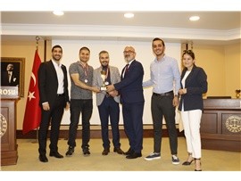 E-SPOR TURNUVASINDA DERECEYE GİREN MESLEKTAŞLARIMIZA KUPA VE MADALYALARI TAKDİM EDİLDİ