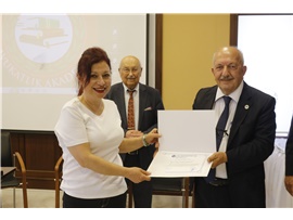 ARABULUCULUK EĞİTİMİNİ TAMAMLAYAN 4. GRUP KATILIMCILAR SERTİFİKALARINI ALDI