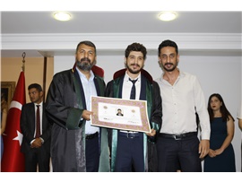 YEŞİLBOĞAZ:  “YARGININ SİYASALLAŞTIĞI, SİYASETİN DE YARGILAŞTIĞI DÖNEMDEYİZ”