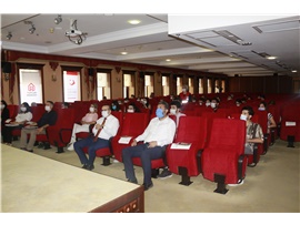 MÜLTECİ HAKLARI VE UYUM SORUNU KONULU SEMİNER DÜZENLENDİ