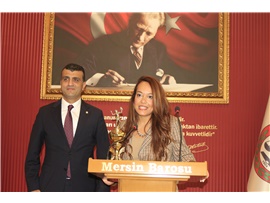 CUMHURİYET KUPASINDA DERECEYE GİREN AVUKATLARIMIZA PLAKET VERİLDİ