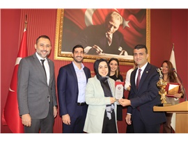 CUMHURİYET KUPASINDA DERECEYE GİREN AVUKATLARIMIZA PLAKET VERİLDİ