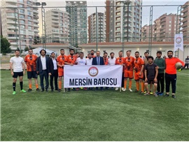 MERSİN BAROSU ATATÜRK KUPASI HALI SAHA FUTBOL TURNUVASI BAŞLADI