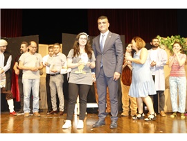 AVUKATLARIMIZ ‘AMCA SİZE İNSAN DİYEBİLİR MİYİM?’ TİYATRO OYUNUNU SAHNELEDİ