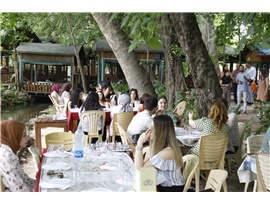BARO YÖNETİMİMİZ VE STAJYER AVUKATLARIMIZ KAHVALTIDA BİR ARAYA GELDİ