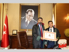 MERSİN BAROSU’NDA RUHSAT HEYECANI