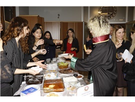 ÇOCUK EVLERİNDE KALAN ÇOCUKLARA BAYRAM SEVİNCİ YAŞATMAK İÇİN KERMES DÜZENLENDİ