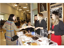 ÇOCUK EVLERİNDE KALAN ÇOCUKLARA BAYRAM SEVİNCİ YAŞATMAK İÇİN KERMES DÜZENLENDİ