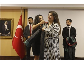 9 STAJYER AVUKATIMIZ CÜBBE GİYDİ