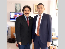 BARO BAŞKANIMIZ AV. ALİ ER, DHA MERSİN BÜRO ŞEFİ MUSTAFA ERCAN’A HAYIRLI OLSUN ZİYARETİNDE BULUNDU