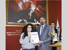 MERSİN BAROSU’NDA KUPA SEVİNCİ