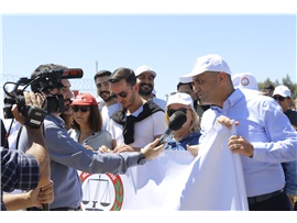 MERSİN BAROSU 1 MAYIS’TA ALANDAYDI