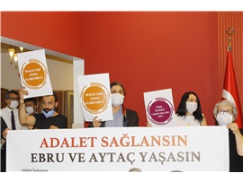 "ADİL YARGILANMA BİR HAKTIR-AVUKATLARI DERHAL SERBEST BIRAKIN! "