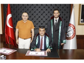 2 STAJYER AVUKATMIZ CÜBBE GİYDİ