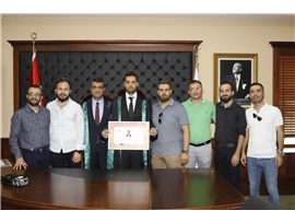 2 STAJYER AVUKATMIZ CÜBBE GİYDİ