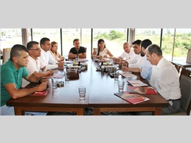 BARO BAŞKANIMIZ,BARO BAŞKAN YARDIMCIMIZ,BARO SAYMANIMIZ VE BARO GENEL SEKRETERİMİZ ADLİ YARDIM BÜROSU'NUN İL VE İLÇE TEMSİLCİLERİ İLE BİR ARAYA GELDİLER...