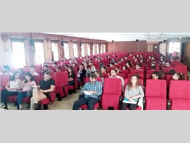 STAJYER AVUKATLARA KURGUSAL DURUŞMA DERSİ VERİLDİ