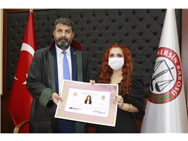 ADALETE FENER YAKMAK İÇİN CÜBBE GİYDİLER