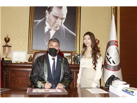 ADALET MÜCADELESİ İÇİN AVUKAT OLDULAR