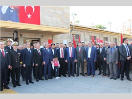 BÜYÜK ÖNDER MUSTAFA KEMAL ATATÜRK’ÜN MERSİN’ E GELİŞİ TÖRENLERLE KUTLANDI