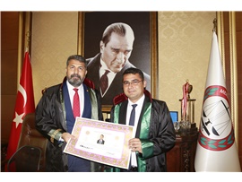 ADALET MÜCADELESİ İÇİN CÜBBE GİYDİLER