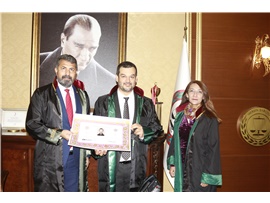 ADALET MÜCADELESİ İÇİN CÜBBE GİYDİLER