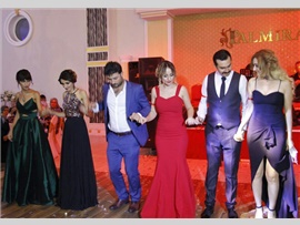 AV. ŞÜKRAN BİLGİÇ EVLENDİ. BARO BAŞKANIMIZ AV.ALİ ER AVUKATIMIZIN DÜĞÜN MERASİMİNE KATILDI.