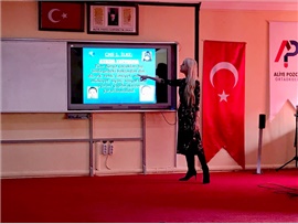ÖĞRENCİLERE ÇOCUK HAKLARI EĞİTİMİ VERİLDİ