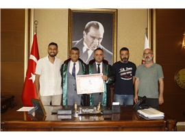 CÜBBE GİYİP AVUKAT OLDULAR
