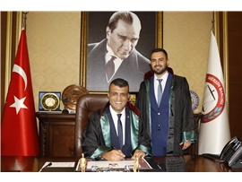CÜBBE GİYİP AVUKAT OLDULAR