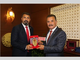 TOROSLAR BLD. BAŞKANI HAMİT TUNA'DAN BARO BAŞKANIMIZ BİLGİN YEŞİLBOĞAZ’A ZİYARET