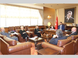 AB KOMİSYONUN’DAN TÜRKİYE’YE ‘CİDDİ GERİYE GİDİŞ’ RAPORU