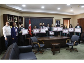 STAJYER AVUKATLARIMIZ, AVUKATLIK RUHSATNAMELERİNİ ALDI