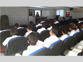 LİSE ÖĞRENCİLERİ  “SUÇ SAYILAN DAVRANIŞLAR” KONUSUNDA EĞİTİLİYOR