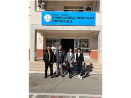 ÖĞRENCİLERE AVUKATLIK MESLEĞİ VE ÇOCUK HAKLARI ANLATILDI