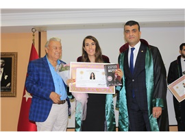 CÜBBE GİYİP AVUKATLIK MESLEĞİNE İLK ADIMI ATTILAR