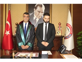 CÜBBE GİYİP AVUKATLIK MESLEĞİNE İLK ADIMI ATTILAR