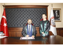 BAROMUZA 23 AVUKAT DAHA KATILDI