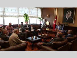 MEZİTLİ MUHTARLARI, BAŞKANIMIZI MAKAMINDA ZİYARET ETTİLER.