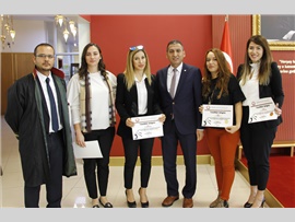 MERSİN BAROSU BASKETBOL VE VOLEYBOL TAKIMLARI BAŞKANIMIZI ZİYARET ETTİ