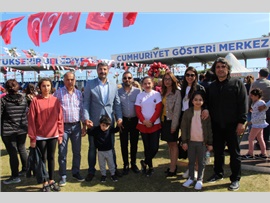 ÇOCUKLAR 23 NİSAN ŞENLİĞİNDE BULUŞTU