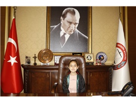 23 NİSAN’DA BARO BAŞKANLIĞI KOLTUĞU ÇOCUKLARA EMANET